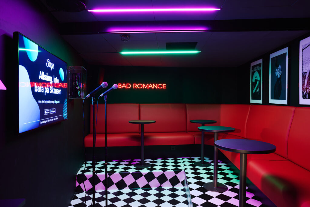 Bad Romance - S2 Karaoke